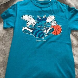 Mitchell & Ness Charlotte Hornets Graphic Tee